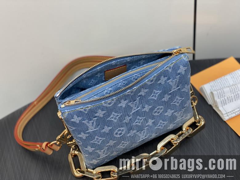 LV Replica Bags Coussin M11401 21x16x7cm gf