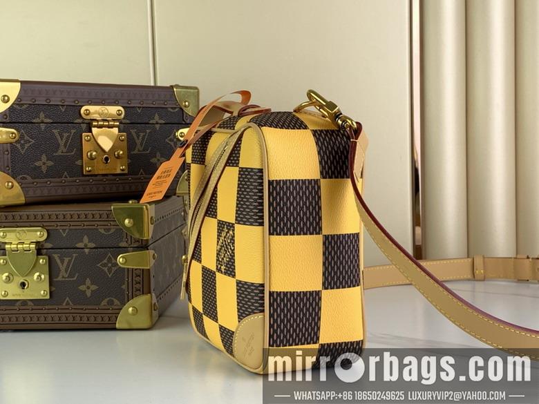 LV Replica Bags Chess N40561 24x24x8cm gf4