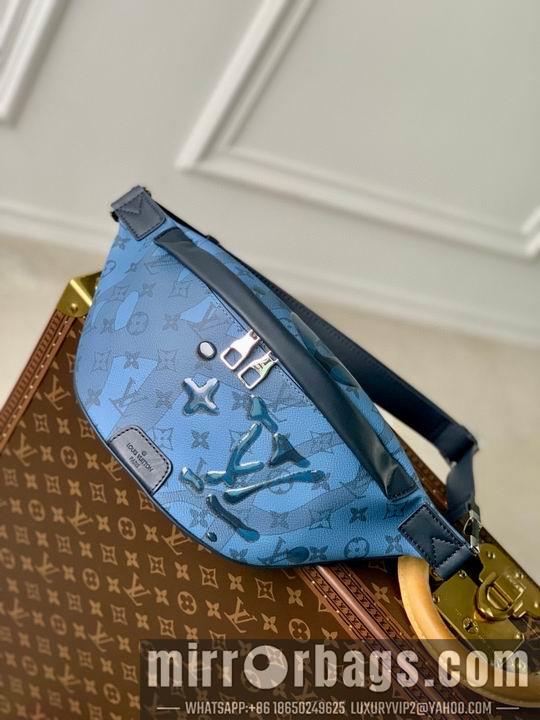 LV Replica Bags Discovery M22576 44x15x9cm gf