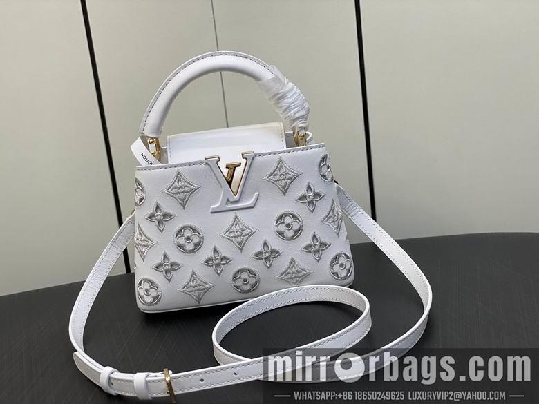 LV Replica Bags Capucines M22863 21x14x8cm gf3色