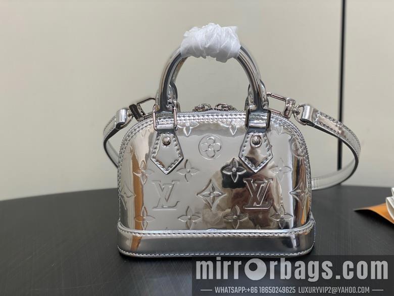 LV Replica Bags Alma M81945 18x12x8cm gf1