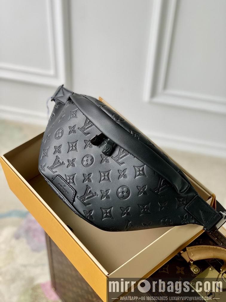 LV Replica Bags Discovery m46036黑压花 47X20x9cm gf