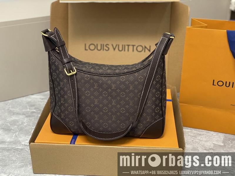 LV Replica Bags Boulogne M95225 19x30x10cm gf 3色