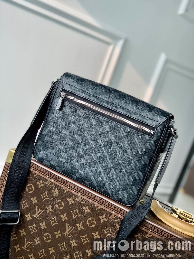 LV Replica Bags District N42710 26x20x7cm gf