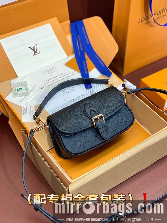 LV Replica Bags M83592 19X10.5X6cm YG 4colour