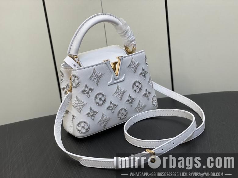 LV Replica Bags Capucines M22863 21x14x8cm gf3色