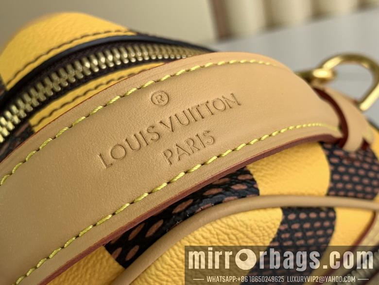 LV Replica Bags Chess N40561 24x24x8cm gf4