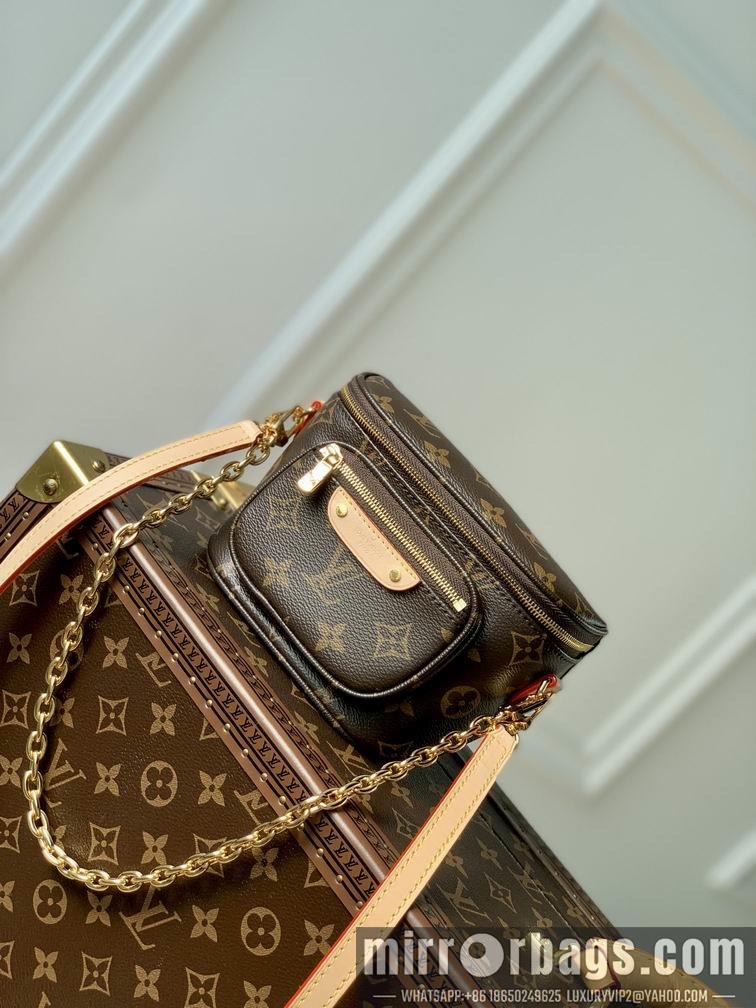 LV Replica Bags Bumbag M82347 17x12x9.5cm gf