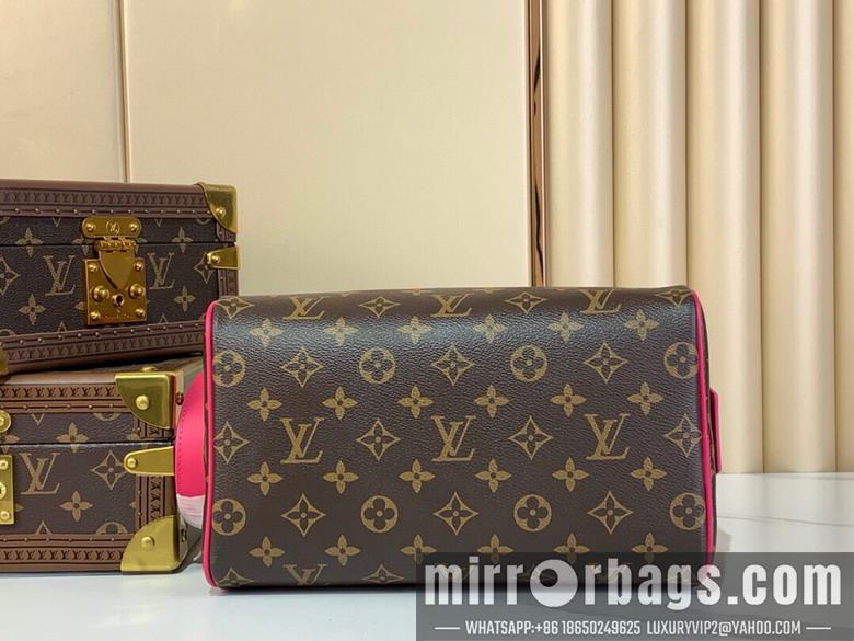 LV Replica Bags Dopp Kit m12641 15x16.5x28cm gf