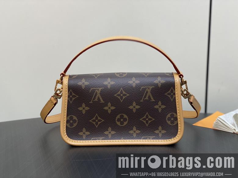 LV Replica Bags Diane M83566 19x10.5x6cm gf1