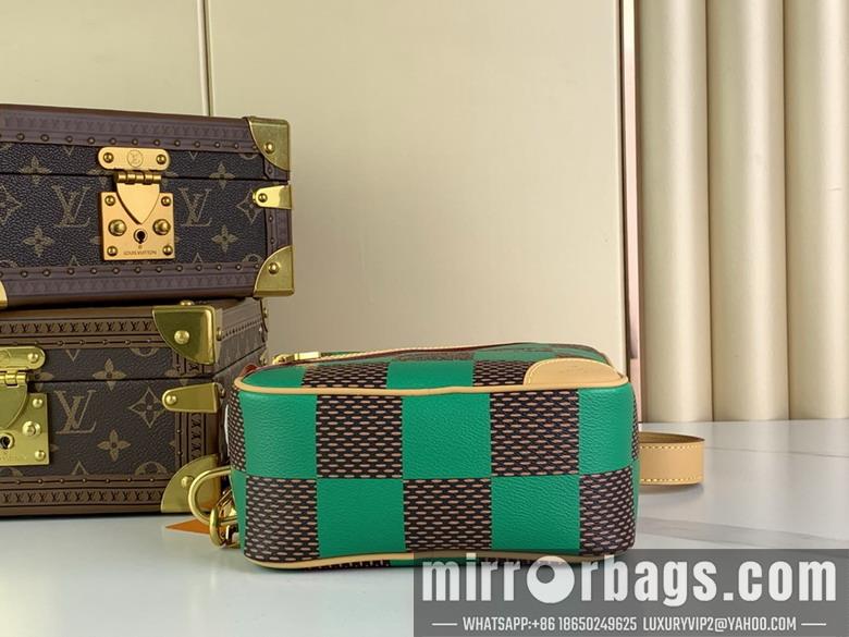 LV Replica Bags Chess N40561 24x24x8cm gf