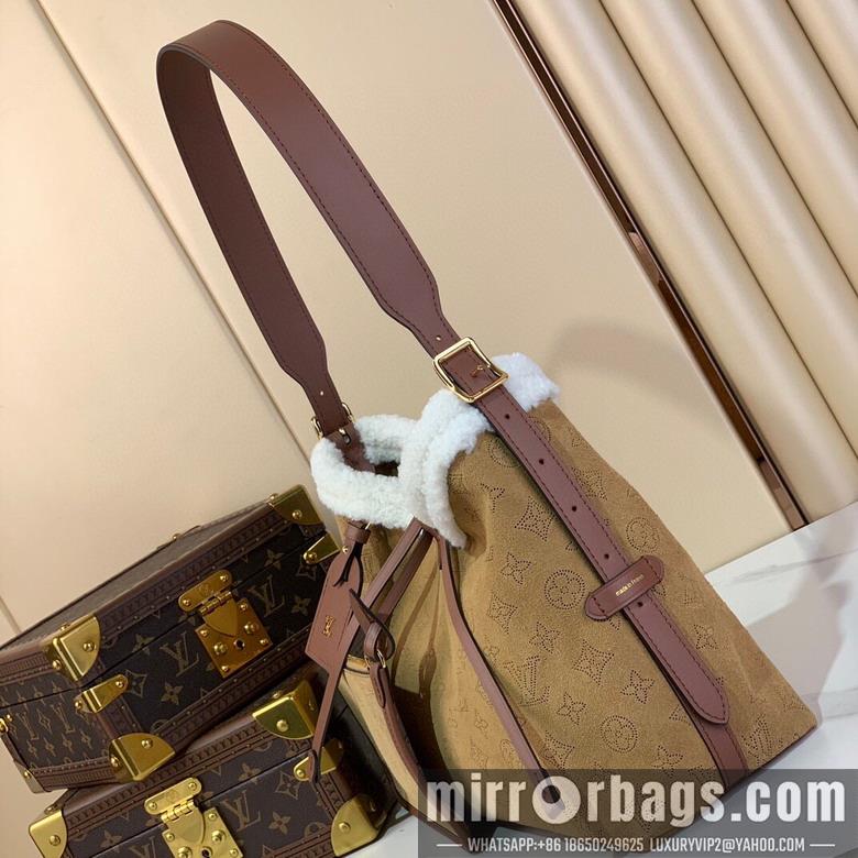 LV Replica Bags CarryAll M11843 29x24x12cm gf