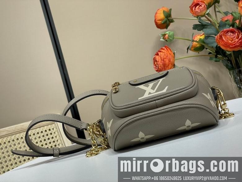 LV Replica Bags Bumbag m82335 17x12x9.5cm gf