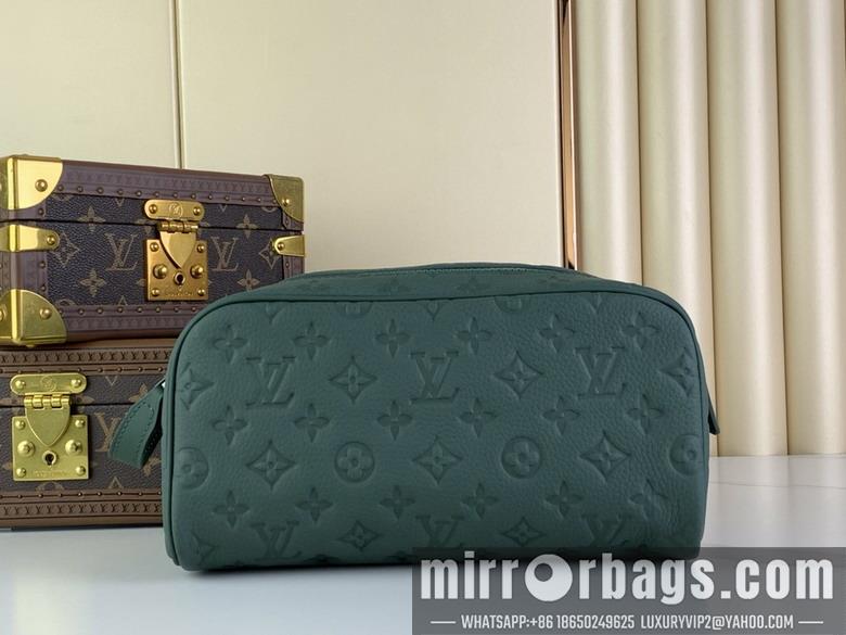 LV Replica Bags Dopp Kit M24442 28x15x16.5cm gf