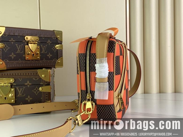 LV Replica Bags Chess N40561 24x24x8cm gf1