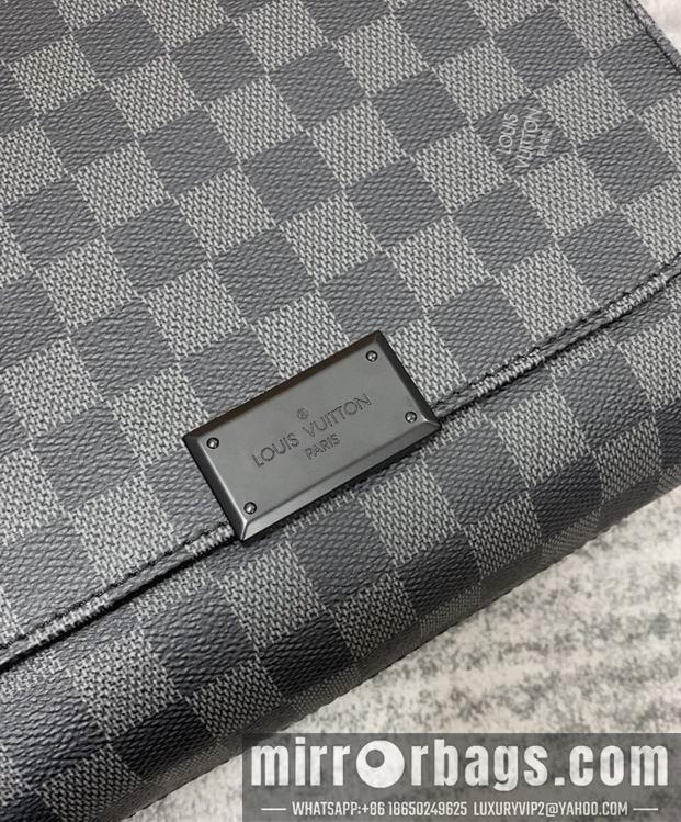 LV Replica Bags District N41260 S27x23x8cm gf