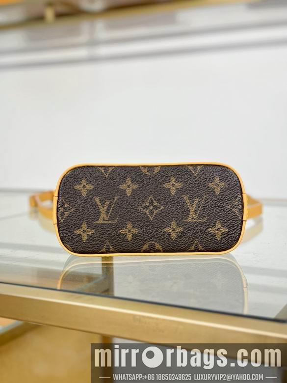 LV Replica Bags M12199 18X12X8cm