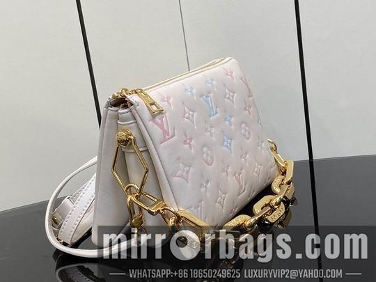 LV Replica Bags Coussin BB M22993 21x16x7cm gf