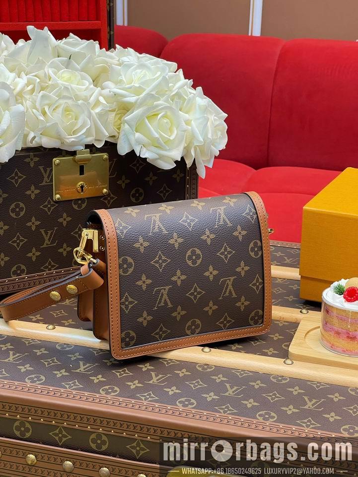 LV Replica Bags Dauphine M45959 20x15x9cm gf