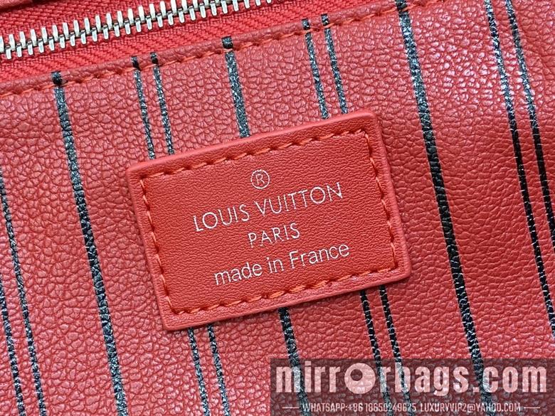 LV Replica Bags Dopp Kit M12640 15x16.5x28cm gf