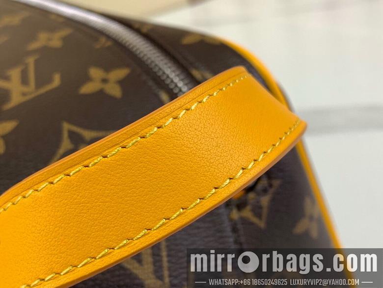 LV Replica Bags Dopp Kit m12643 15x16.5x28cm gf