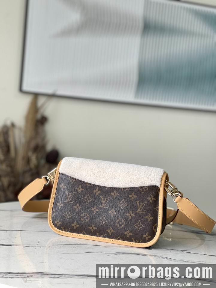 LV Replica Bags Diane M46317 24x15x9cm gf