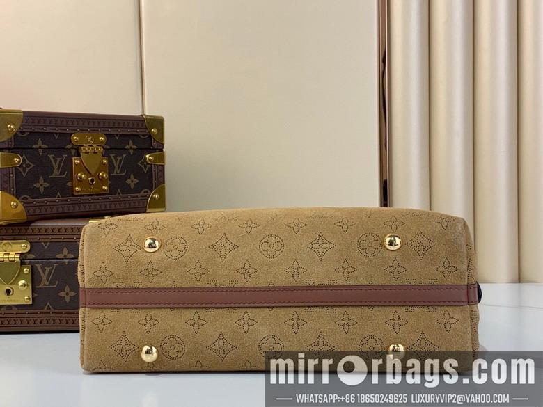 LV Replica Bags CarryAll M11843 29x24x12cm gf