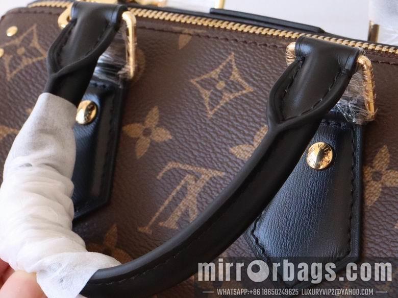 LV Replica Bags M13146 20X14cm