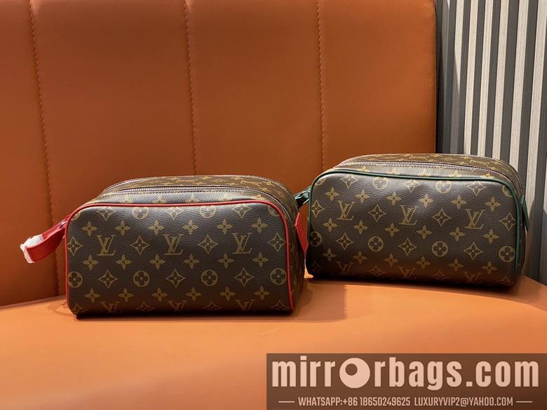 LV Replica Bags Dopp Kit M12639 15x16.5x28cm gf