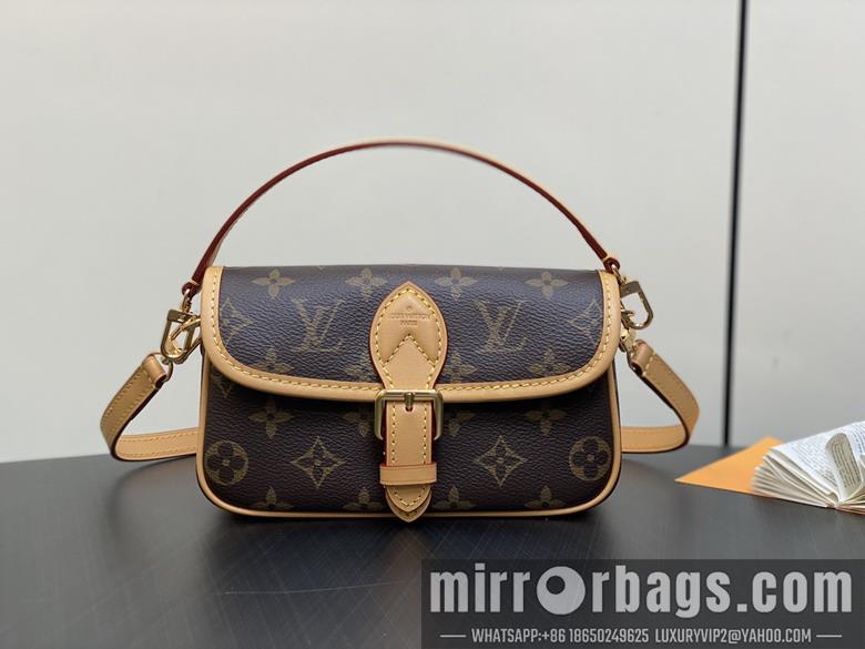 LV Replica Bags Diane M83566 19x10.5x6cm gf1