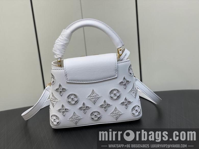 LV Replica Bags Capucines M22863 21x14x8cm gf3色