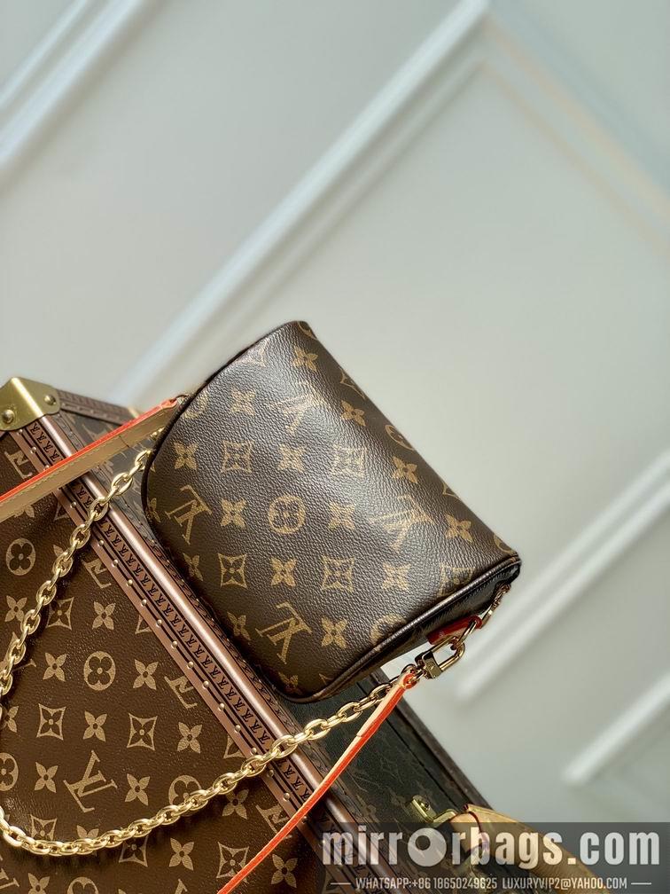 LV Replica Bags Bumbag M82347 17x12x9.5cm gf