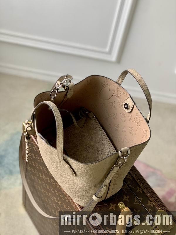 LV Replica Bags Blossom M21849灰20x20x12.5cm gf