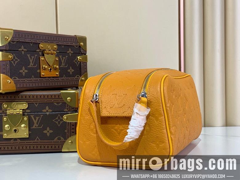 LV Replica Bags Dopp kit m13009 28x15x16.5cm gf