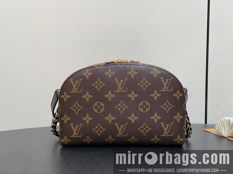 LV Replica Bags Alma M12996 15x7x27cm gf