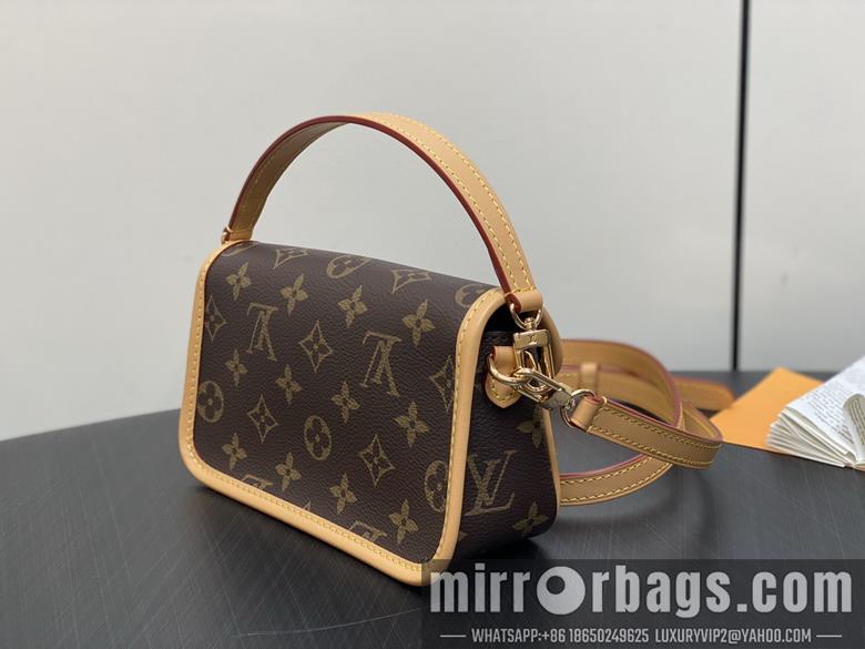 LV Replica Bags Diane M83566 19x10.5x6cm gf1