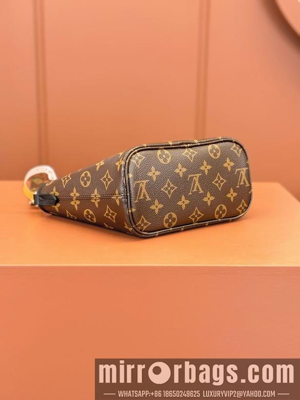 LV Replica Bags M12099 24X14X9cm