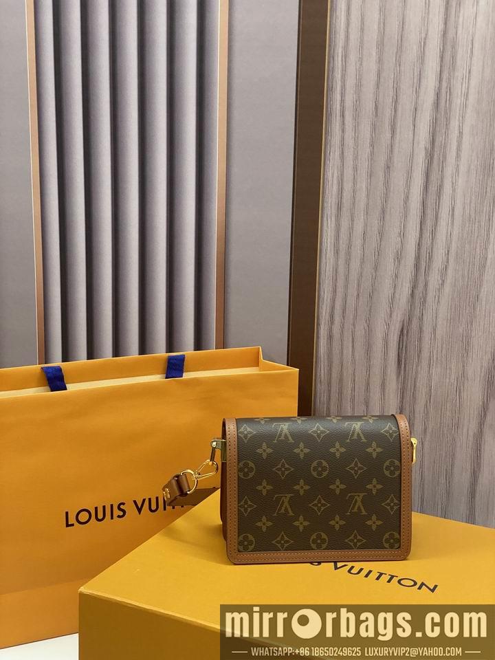 LV Replica Bags Mini Dauphine M44580 S20x15x9cm gf