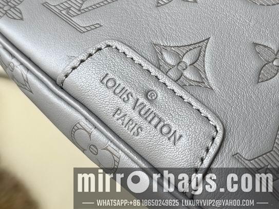 LV Replica Bags Discovery M46108 44x15x9cm gf1