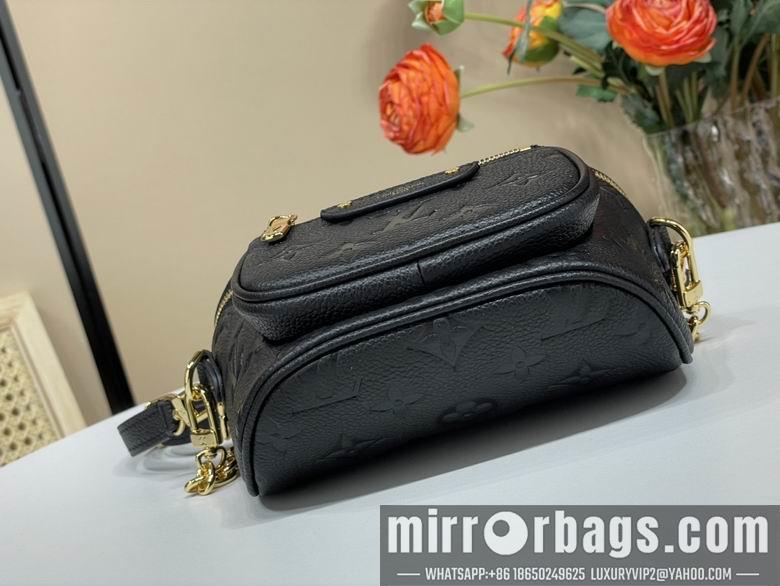 LV Replica Bags Bumbag m82335 17x12x9.5cm gf