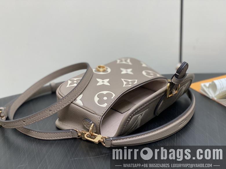 LV Replica Bags Diane M83300 19x10.5x6cm gf