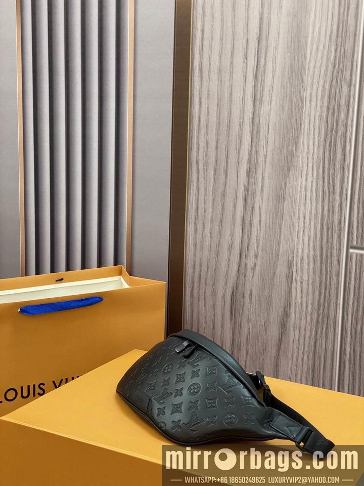 LV Replica Bags Discovery M44388 47x20x9cm gf