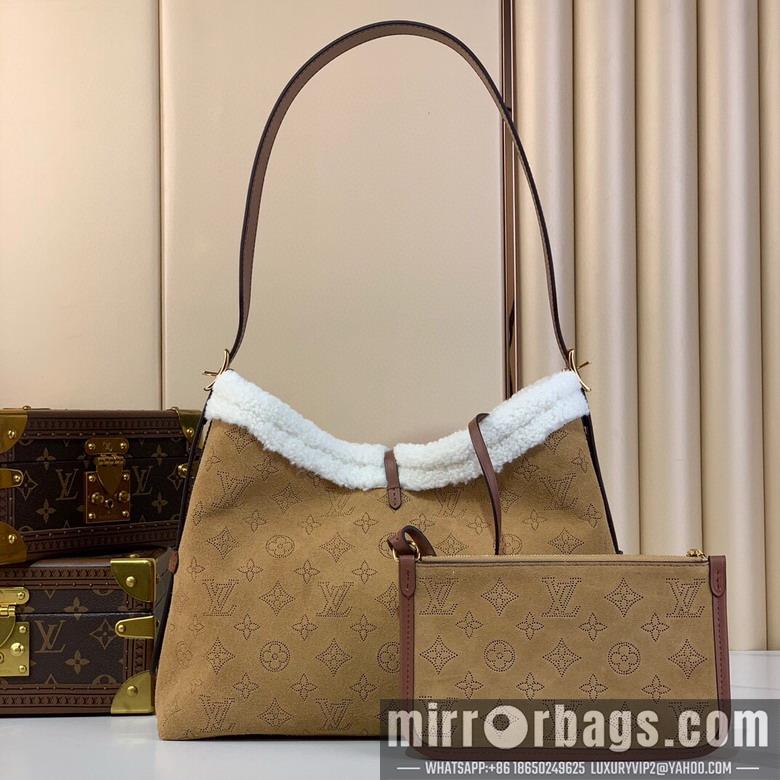 LV Replica Bags CarryAll M11843 29x24x12cm gf