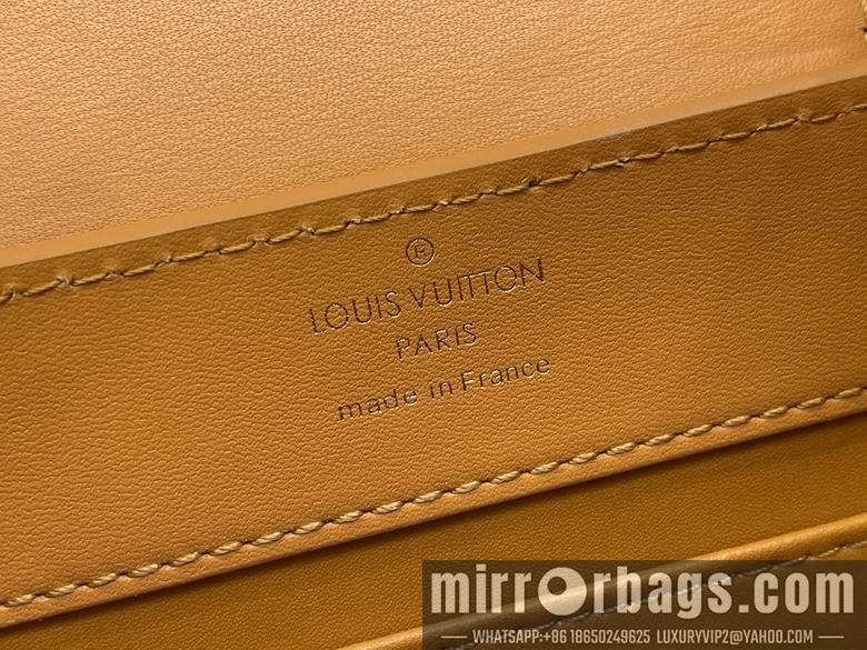 LV Replica Bags Capucines M22863 21x14x8cm gf3色