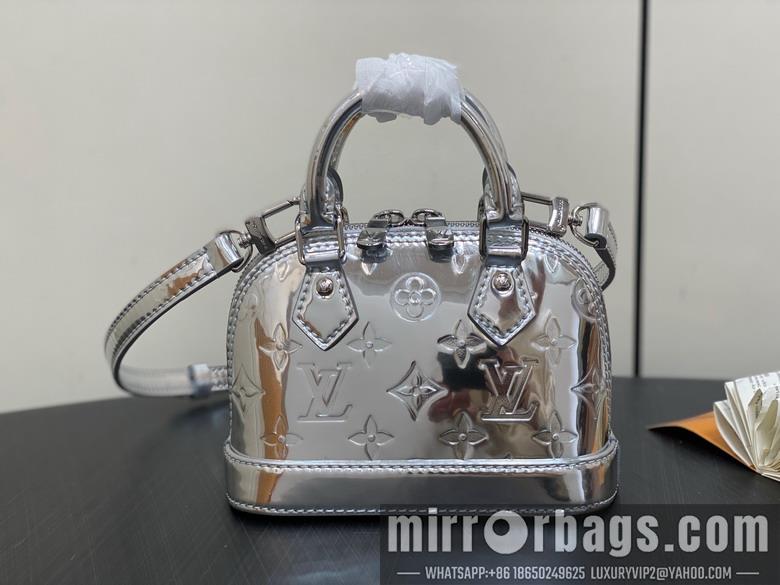 LV Replica Bags Alma M81945 18x12x8cm gf1