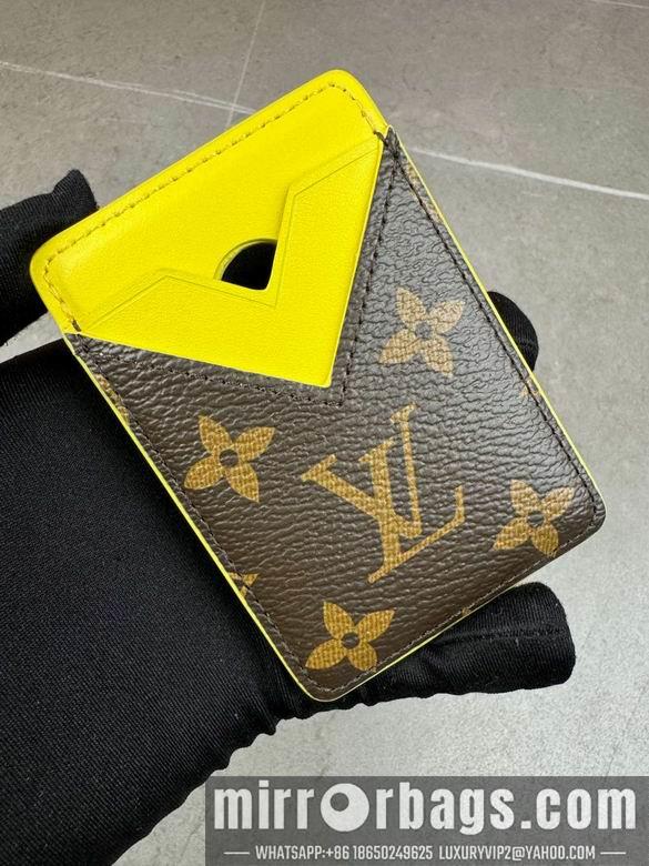 LV Replica Bags m12855 6.5X9.5X0.5cm YG 2