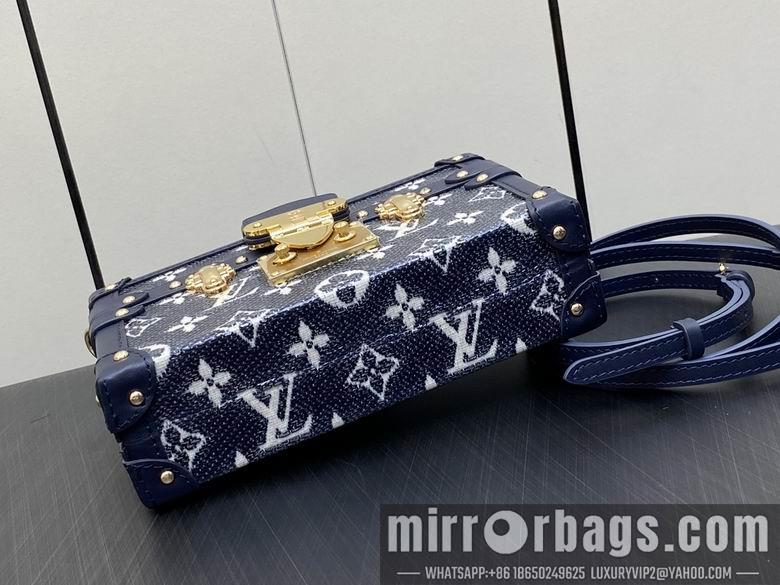 LV Replica Bags Petite Malle M22882 20x12.5x6cm gf