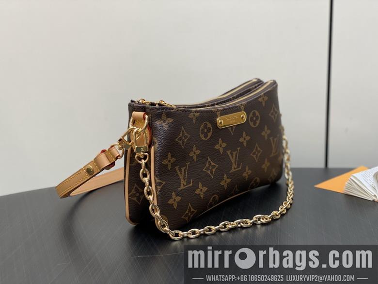 LV Replica Bags Pochette M83008 9.6x5.3x2.6cm gf