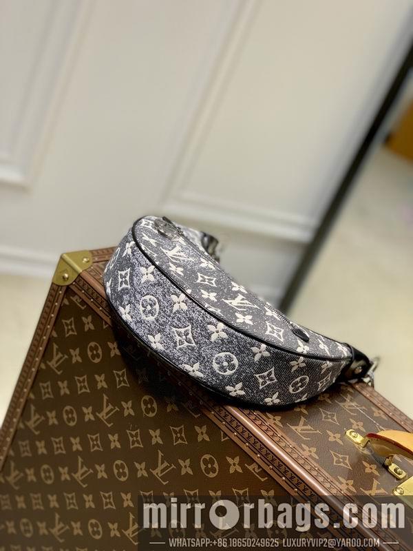 LV Replica Bags Loop M21752 23x13x6cm gf