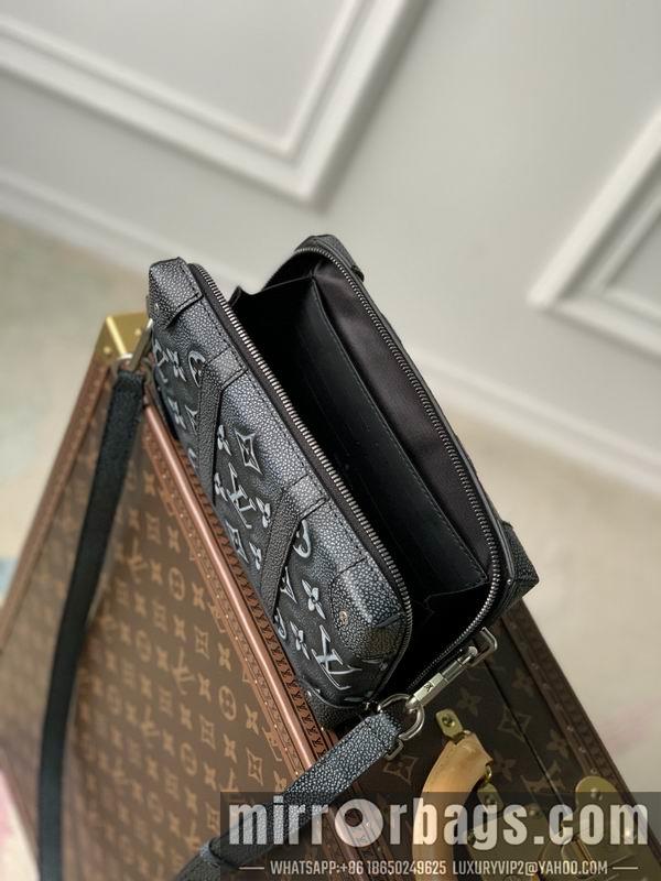 LV Replica Bags Soft Trunk M81776蓝 黑22.5x14x5cm gf